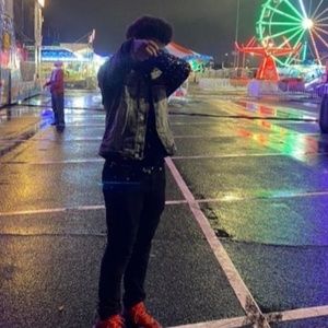 Meet your Posher, Roman